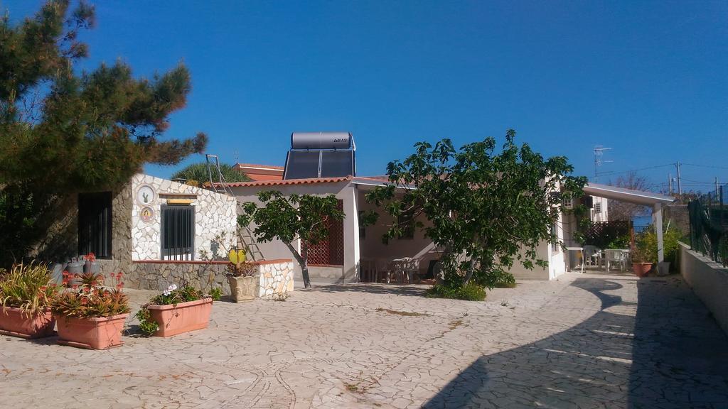 Appartamento Spiaggia Playa Castellammare del Golfo Bagian luar foto