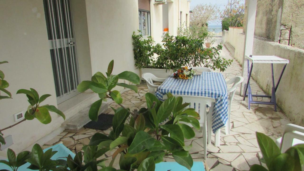 Appartamento Spiaggia Playa Castellammare del Golfo Bagian luar foto